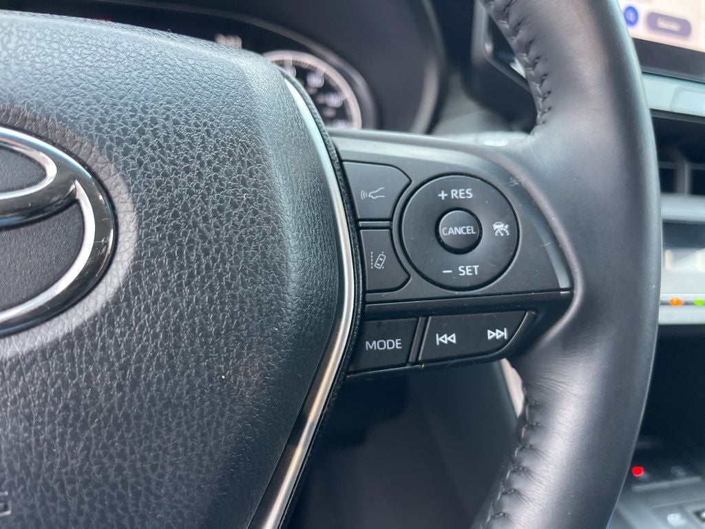 2023 Toyota Venza LE