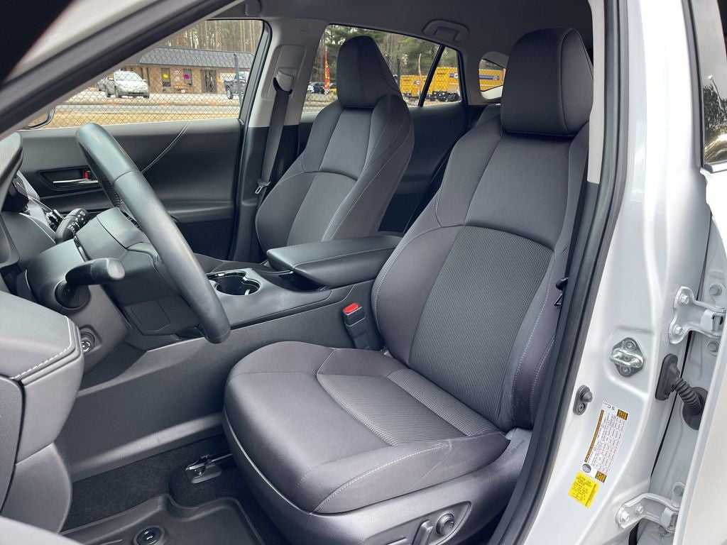 2023 Toyota Venza LE