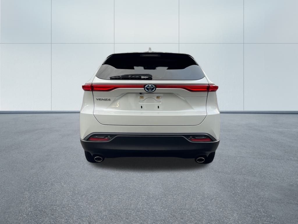 2023 Toyota Venza LE