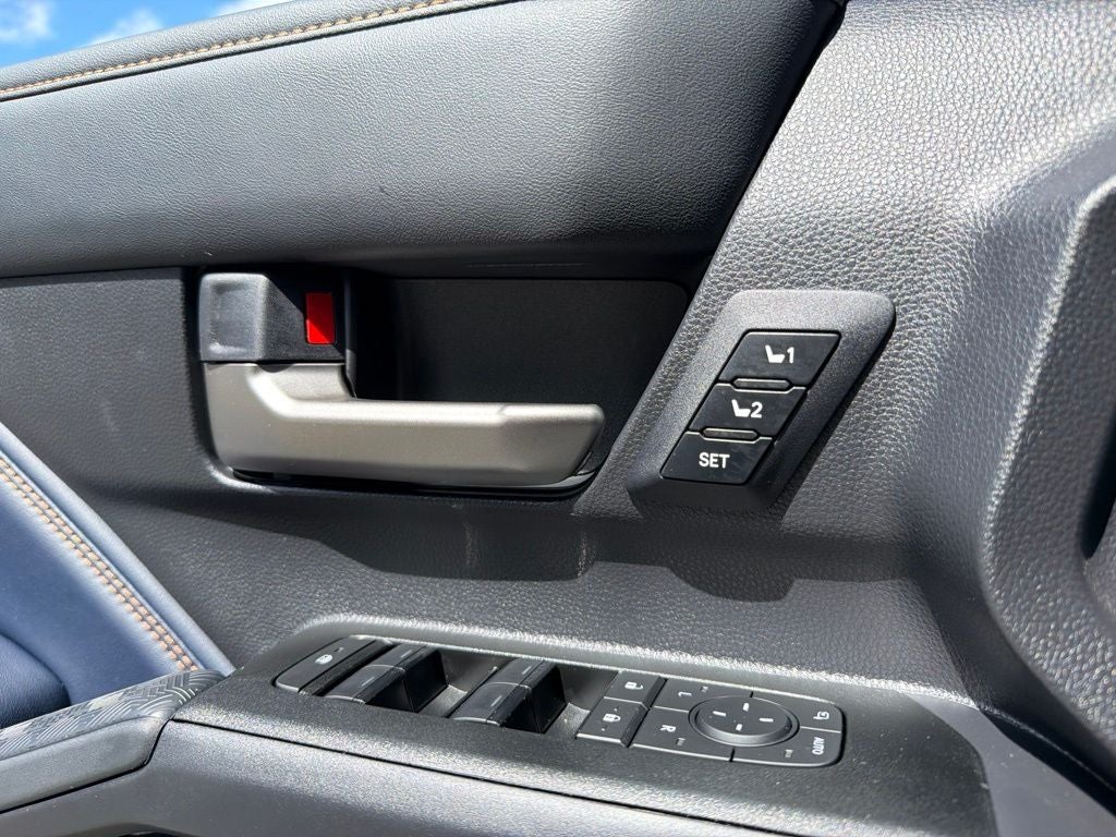 2026 Toyota 4Runner i-FORCE MAX Hybrid Platinum