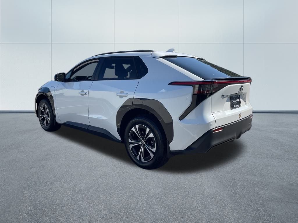 2023 Toyota bZ4X XLE