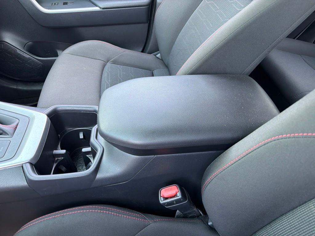 2025 Toyota RAV4 Plug-In Hybrid SE
