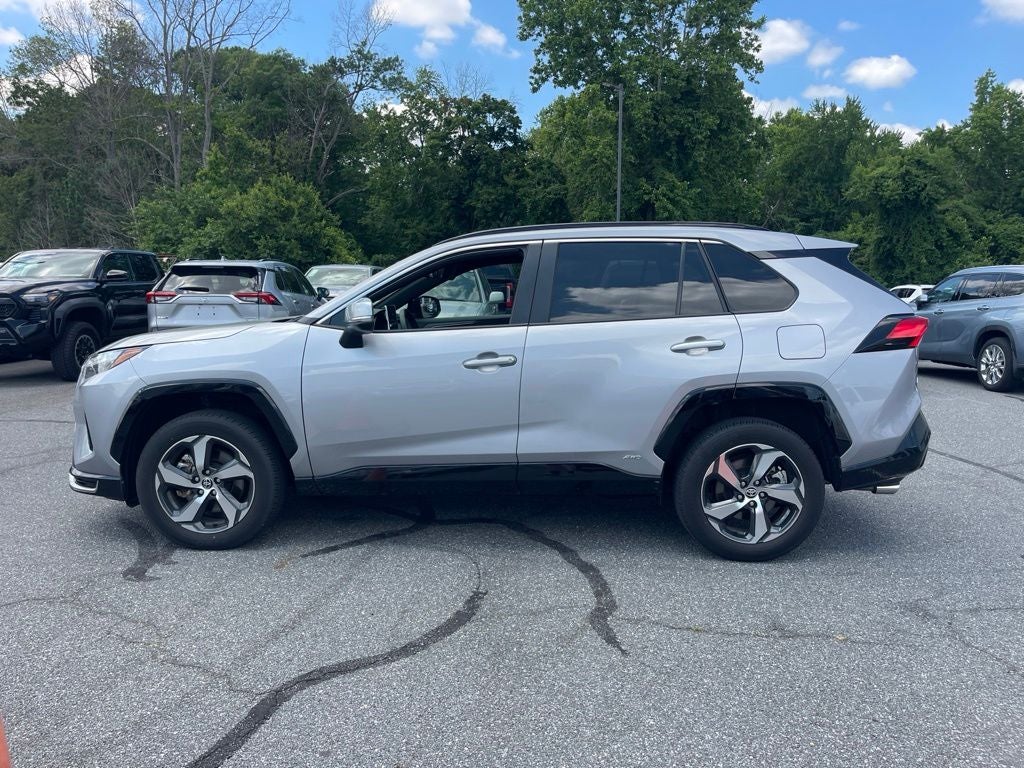 2025 Toyota RAV4 Plug-In Hybrid SE