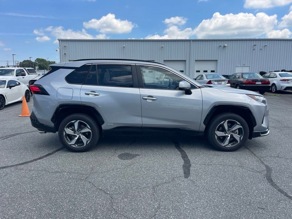 2025 Toyota RAV4 Plug-In Hybrid SE