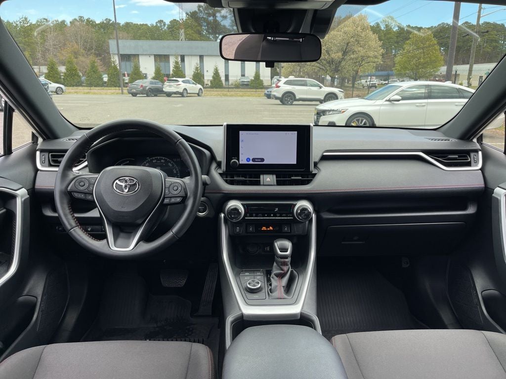 2024 Toyota RAV4 Prime SE
