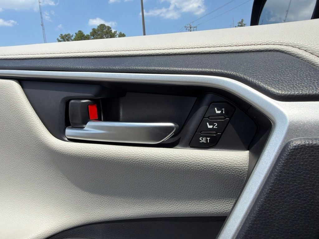 2025 Toyota RAV4 Hybrid Limited