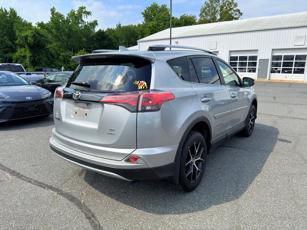 2018 Toyota RAV4 SE
