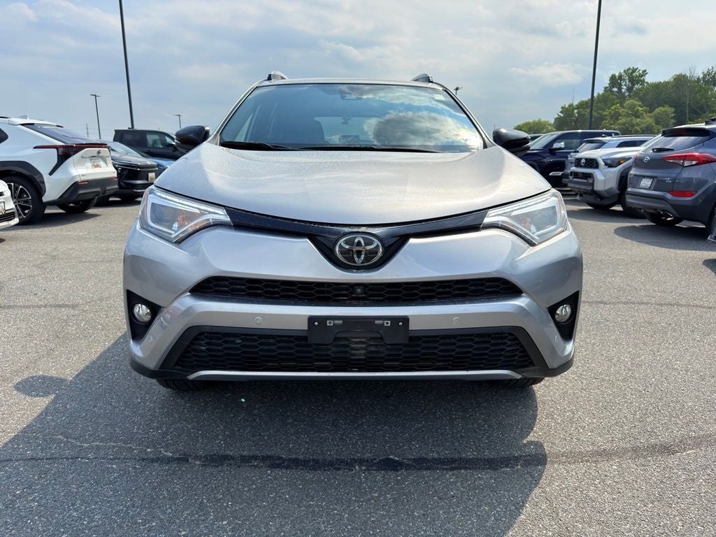 2018 Toyota RAV4 SE