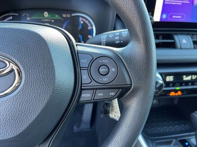 2025 Toyota RAV4 Hybrid LE