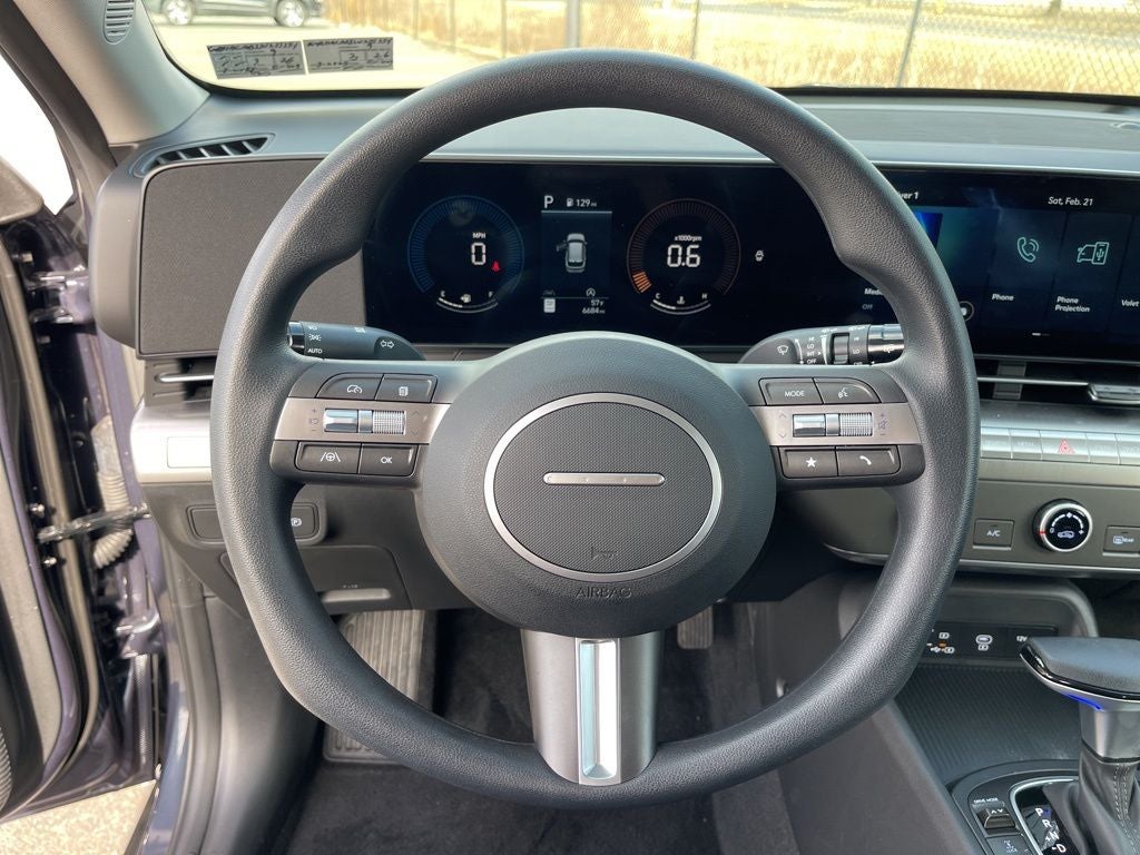 2025 Hyundai Kona SE