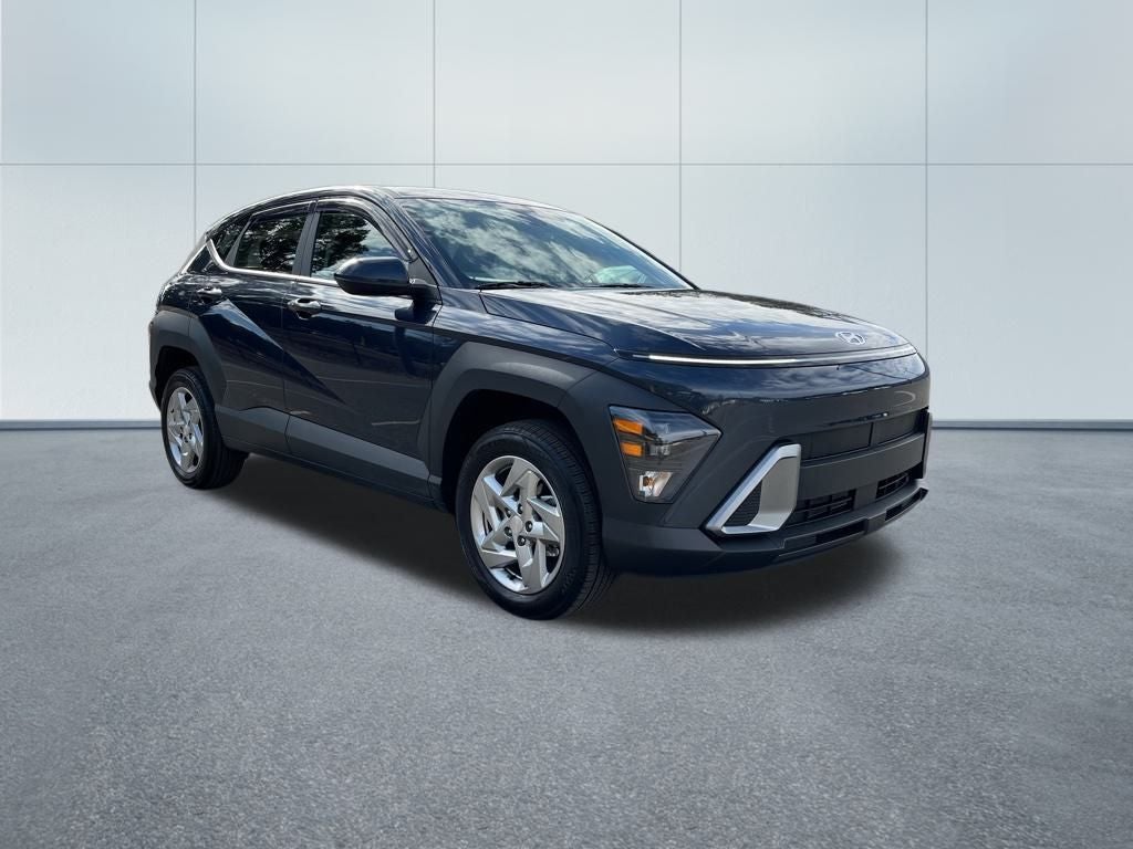 2025 Hyundai Kona SE