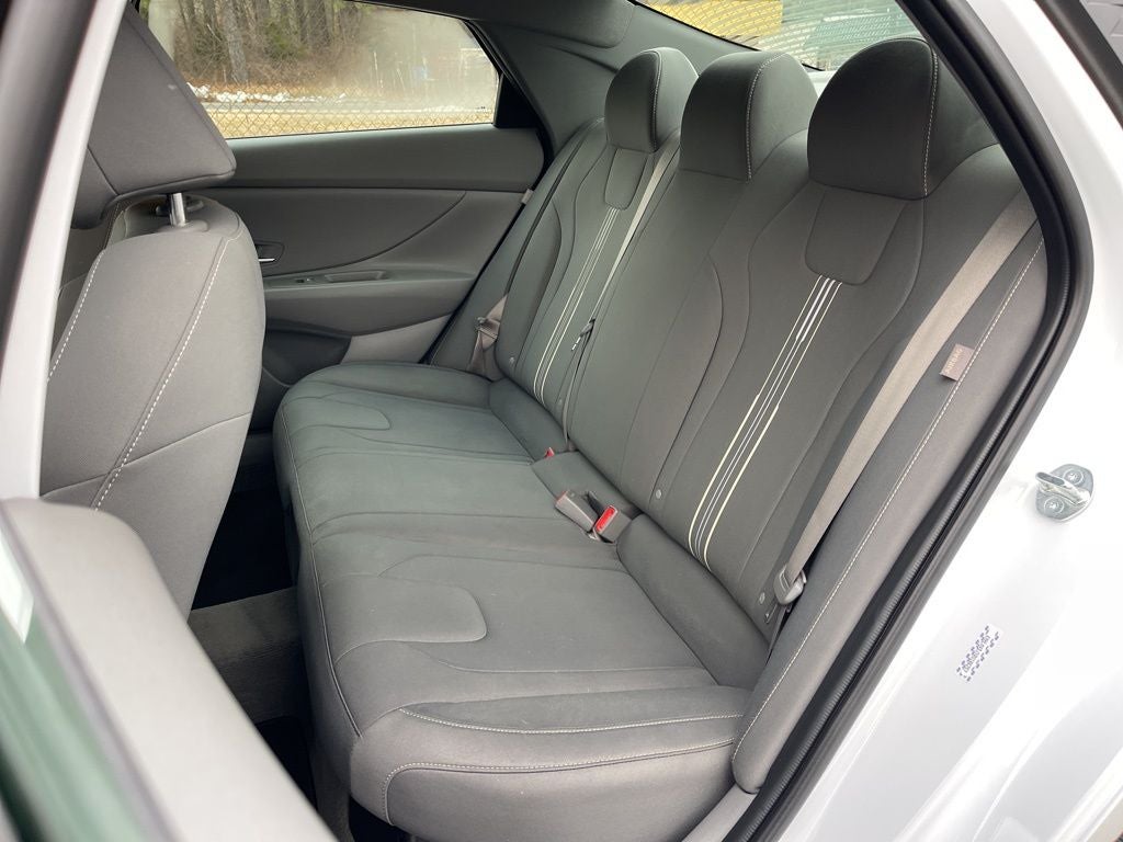 2024 Hyundai Elantra Hybrid Blue