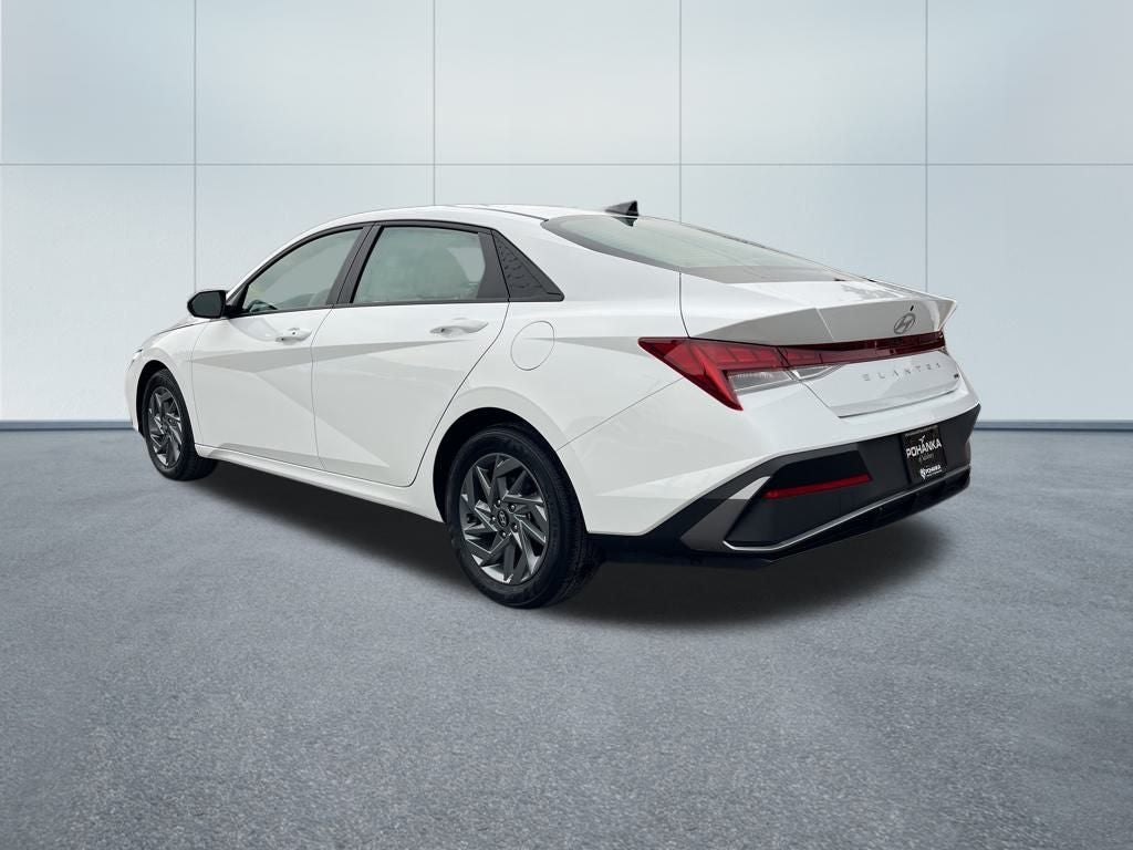 2024 Hyundai Elantra Hybrid Blue