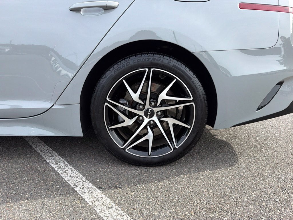 2023 Kia Stinger GT-Line