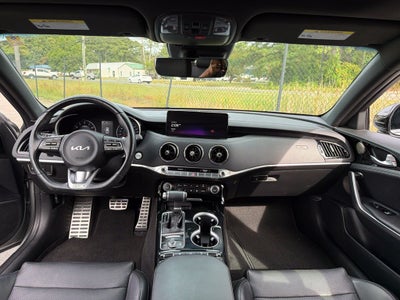 2023 Kia Stinger GT-Line