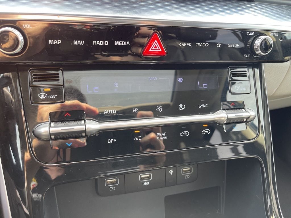 2024 Kia Carnival SX Prestige