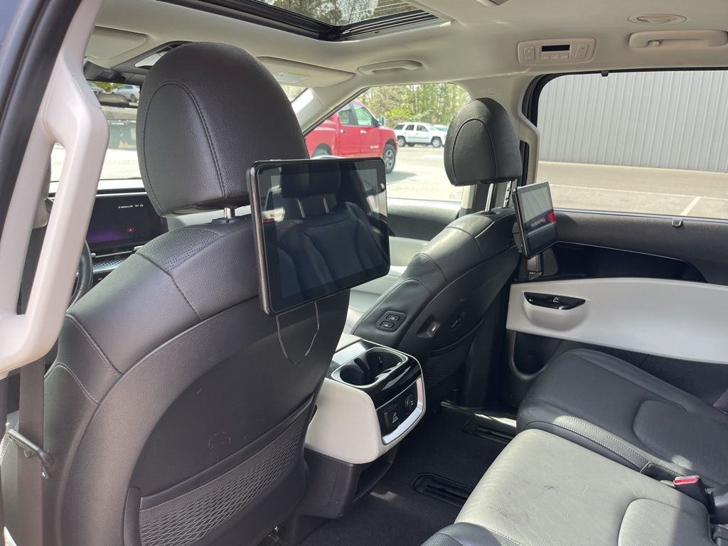 2024 Kia Carnival SX Prestige