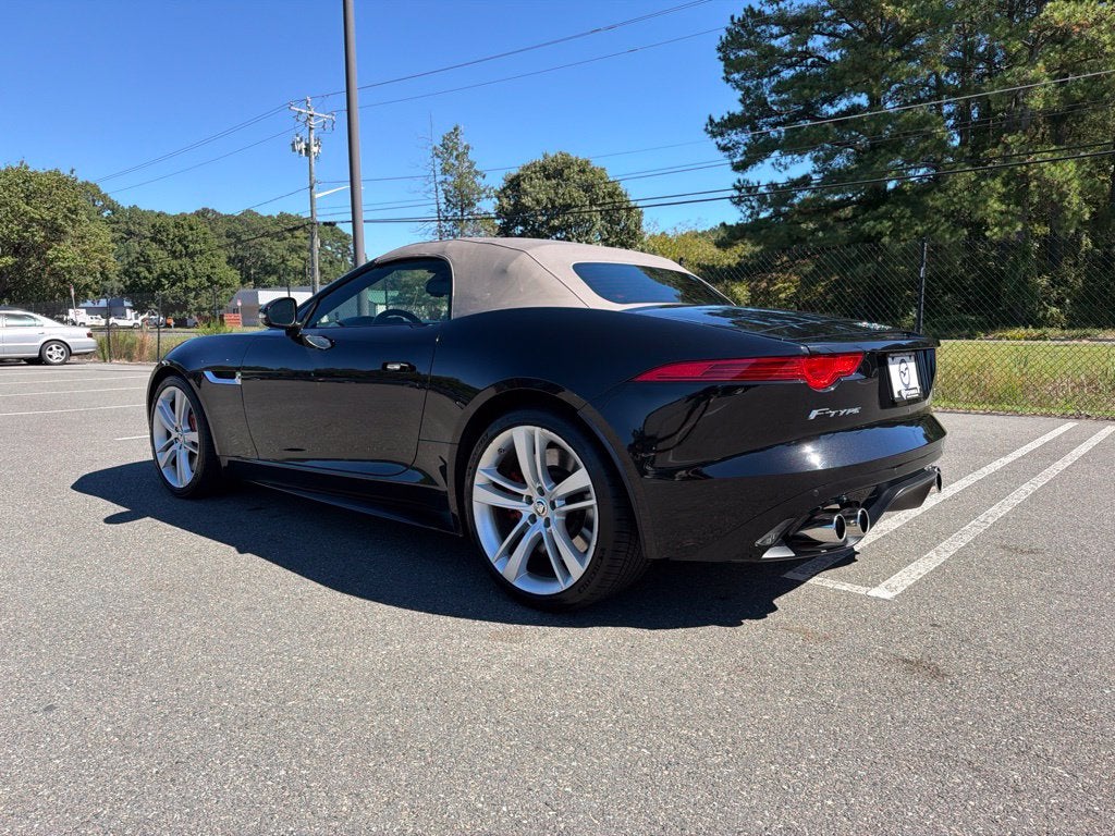2014 Jaguar F-TYPE V8 S