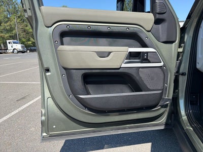 2024 Land Rover Defender 110 S