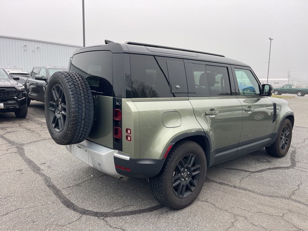 2024 Land Rover Defender 110 S