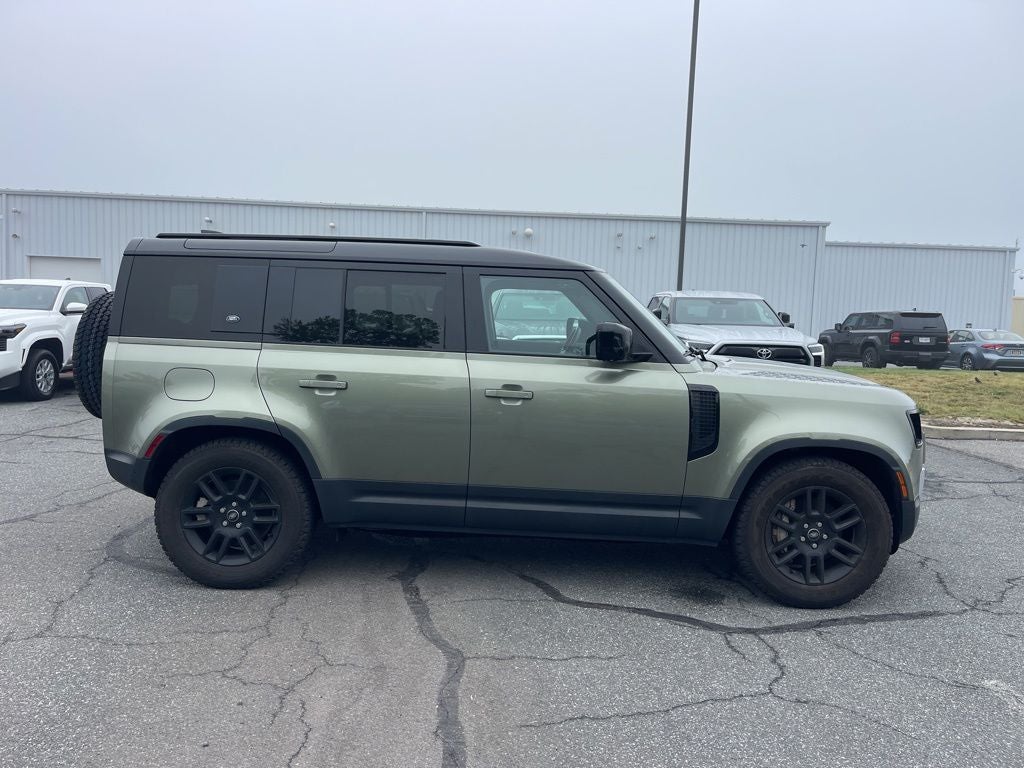 2024 Land Rover Defender 110 S