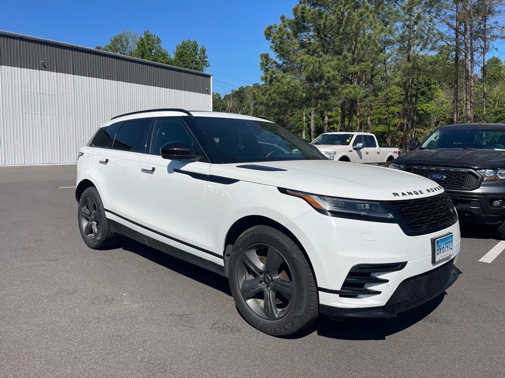 2025 Land Rover Range Rover Velar Dynamic SE