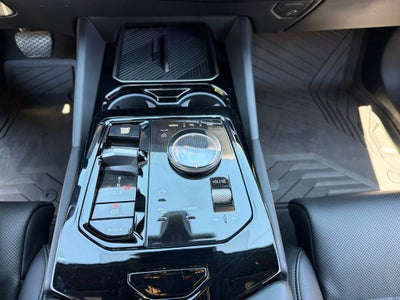 2025 BMW 5 Series 530i xDrive