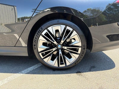 2025 BMW 5 Series 530i xDrive
