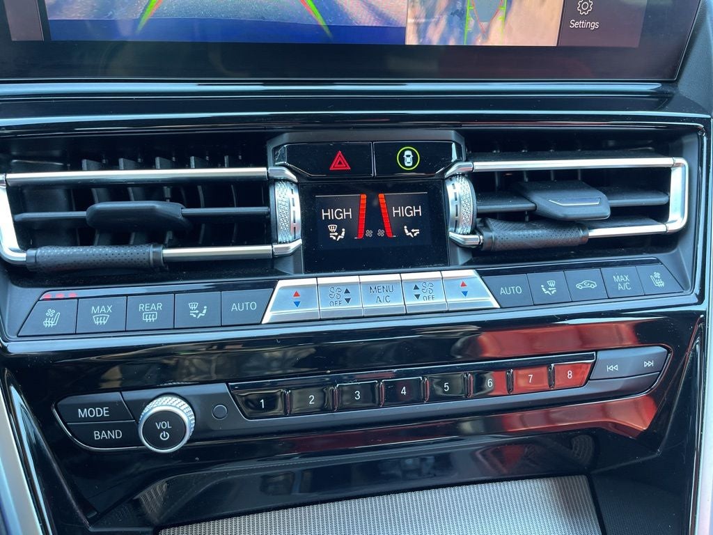 2023 BMW 8 Series 840