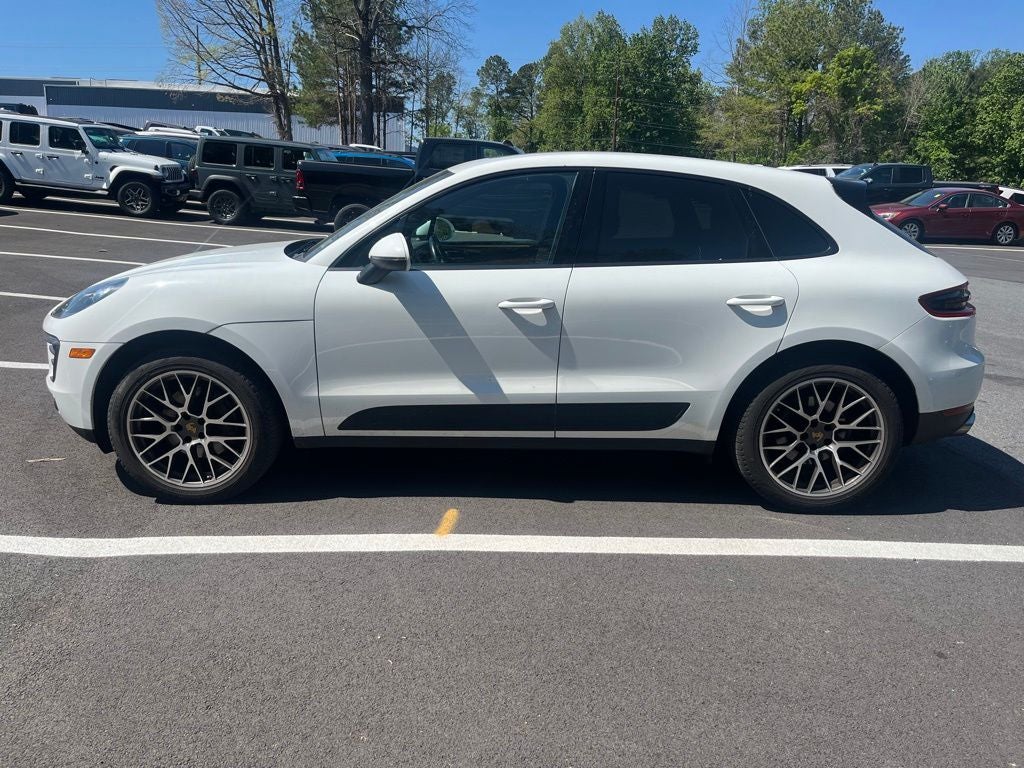2018 Porsche Macan Sport Edition