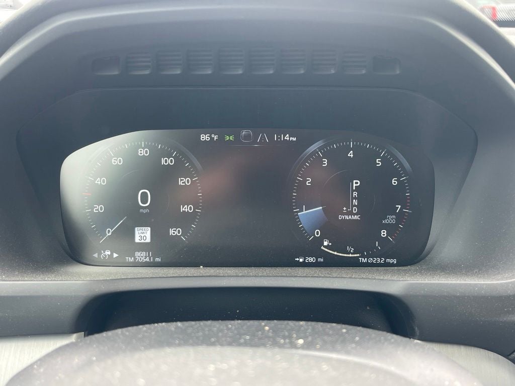 2021 Volvo XC90 T5 Momentum
