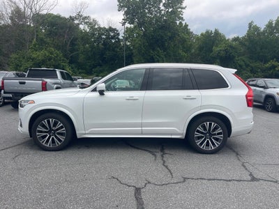 2021 Volvo XC90 T5 Momentum