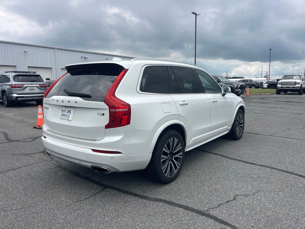 2021 Volvo XC90 T5 Momentum