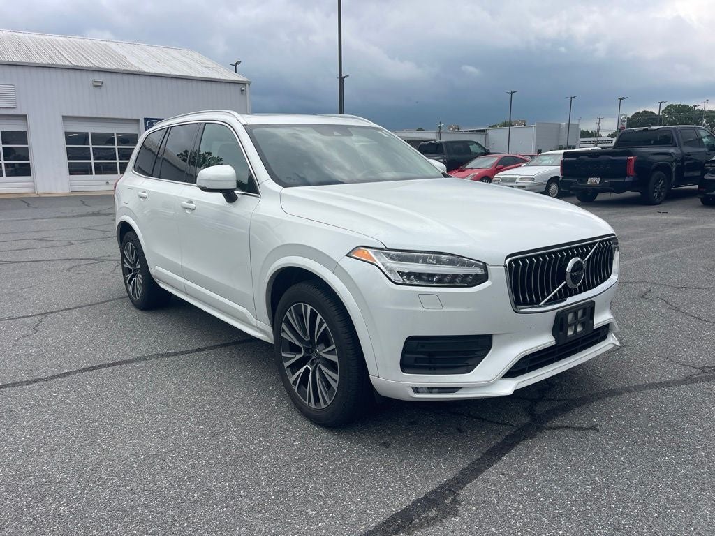 2021 Volvo XC90 T5 Momentum