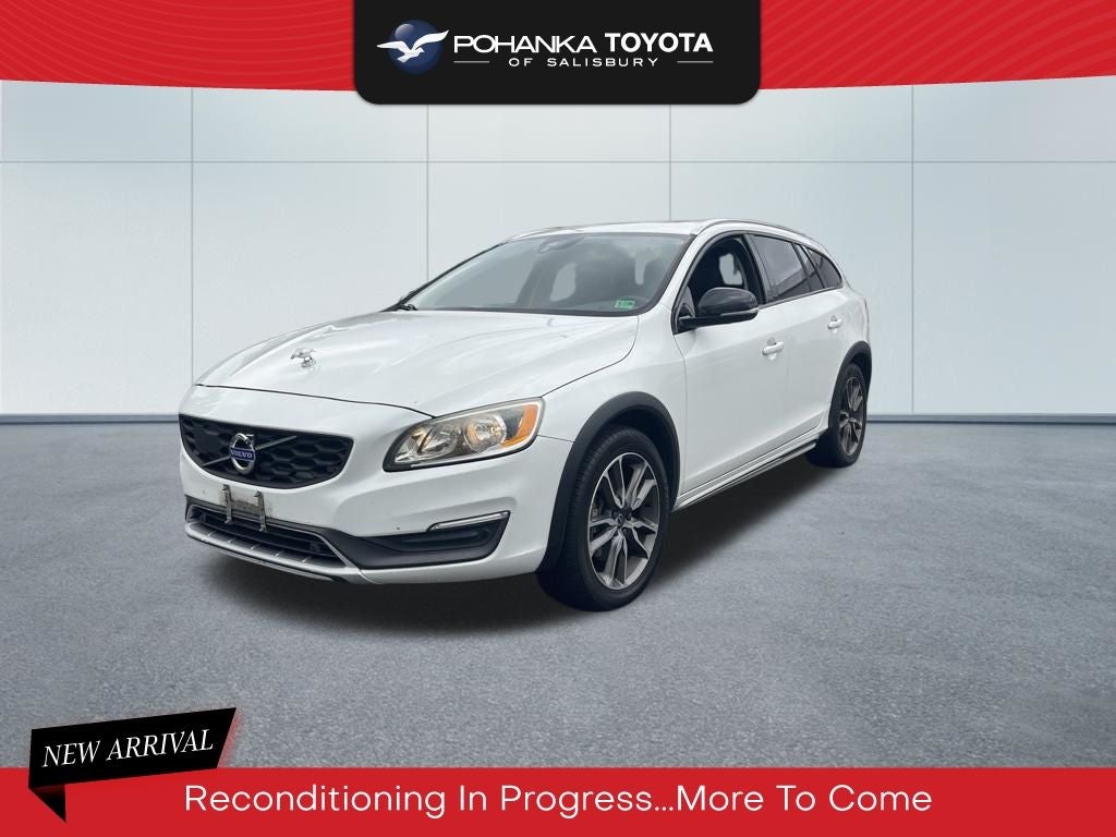2016 Volvo V60 Cross Country T5