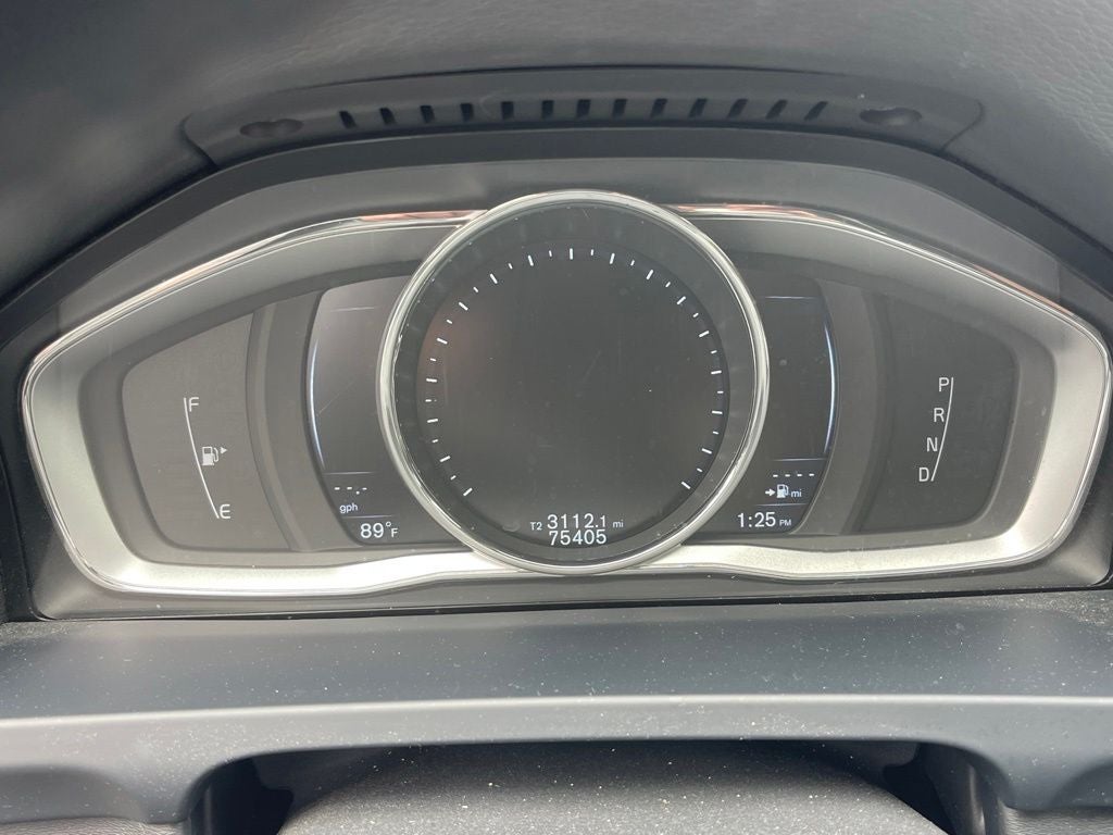2016 Volvo V60 Cross Country T5