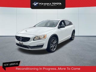 2016 Volvo V60 Cross Country T5