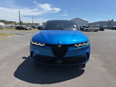 2025 Alfa Romeo Tonale Base