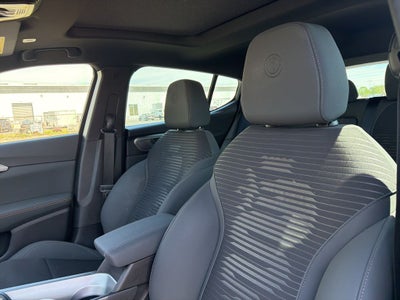 2025 Alfa Romeo Tonale Base