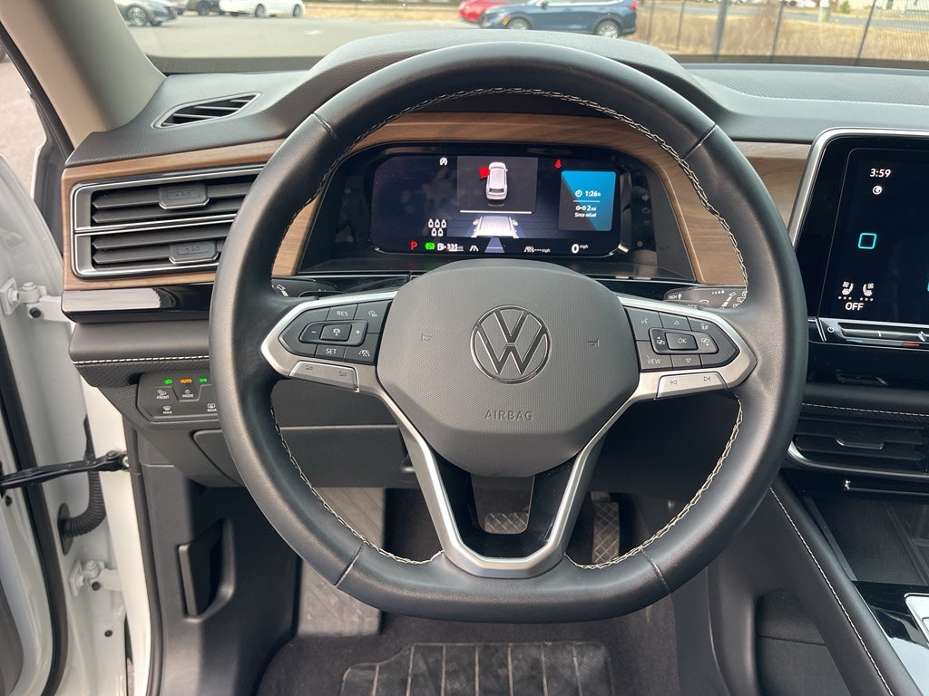 2024 Volkswagen Atlas 2.0T SE w/Technology