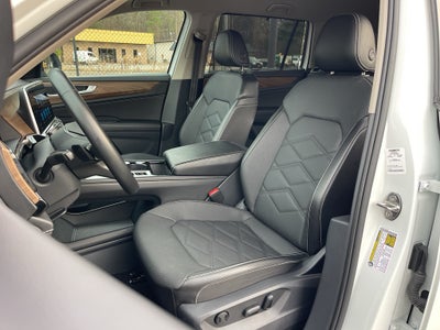 2024 Volkswagen Atlas 2.0T SE w/Technology