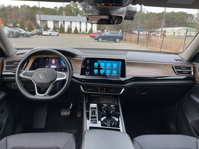 2024 Volkswagen Atlas 2.0T SE w/Technology