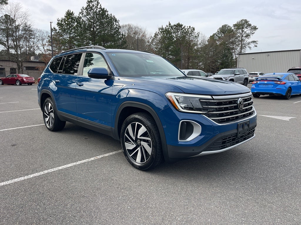 2025 Volkswagen Atlas 2.0T SE w/Technology