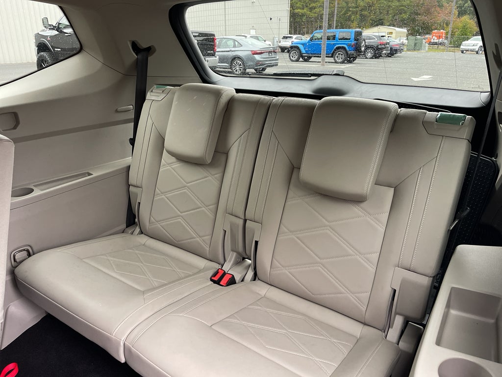 2025 Volkswagen Atlas 2.0T SE