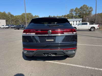 2024 Volkswagen Atlas Cross Sport 2.0T SE w/Technology