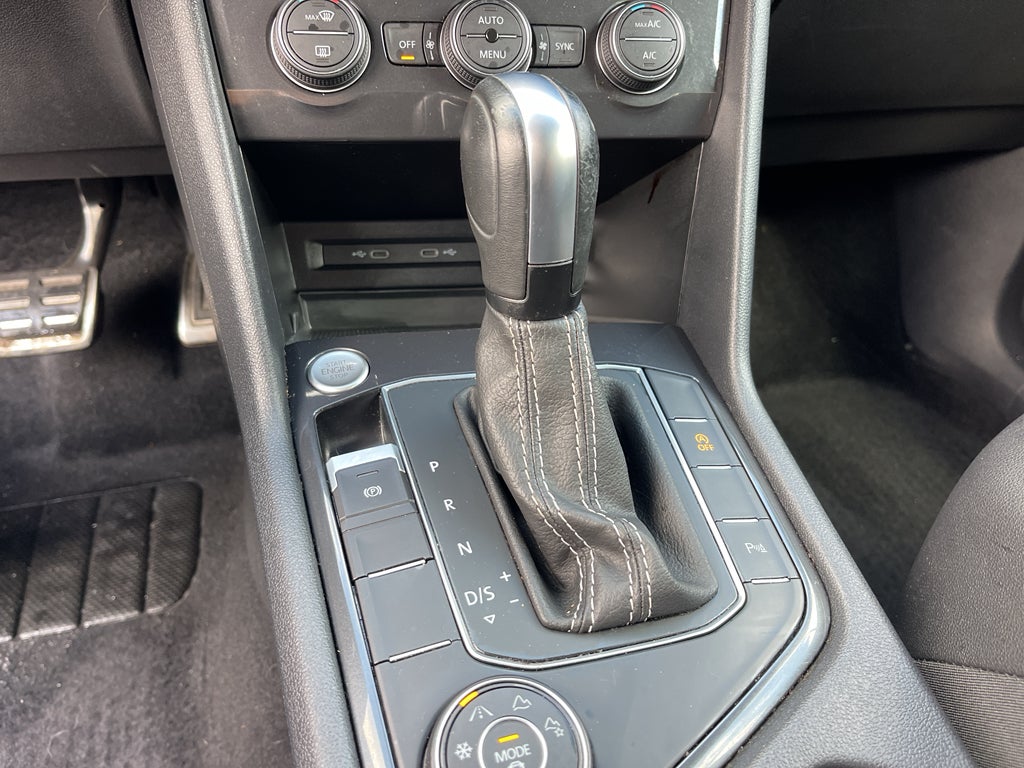 2021 Volkswagen Tiguan SE R-Line Black