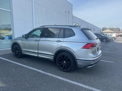 2021 Volkswagen Tiguan SE R-Line Black