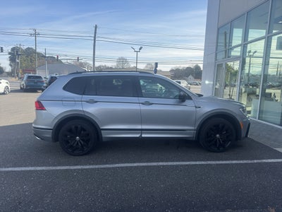 2021 Volkswagen Tiguan SE R-Line Black