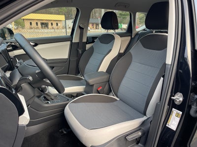 2025 Volkswagen Taos S