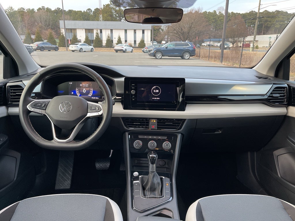 2025 Volkswagen Taos S
